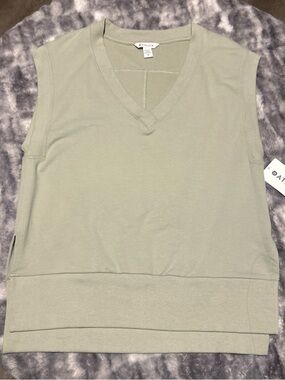 Athleta V-Neck Sleeveless Tank in Light Sage